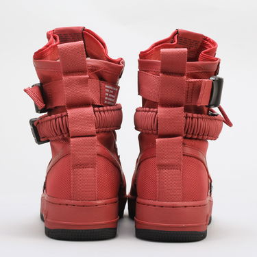 Кецове и обувки Nike SF Air Force 1 High ''Cedar'' W Червено | 857872-600, 3