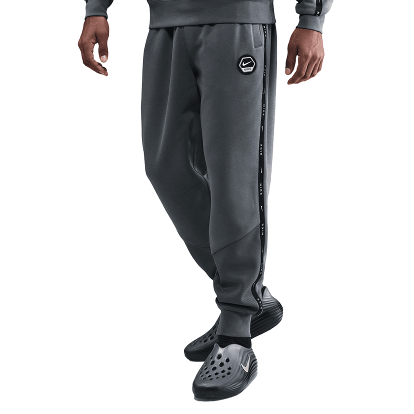 Спортни панталони Nike Sportswear Cuffed Joggers with Side Taping Сиво | IH4287-068