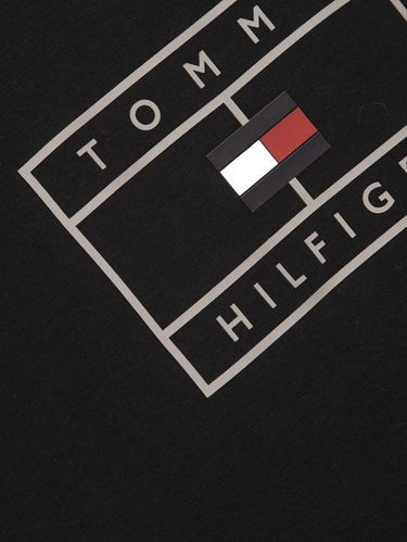 Тениска Tommy Hilfiger Tommy Hilfiger Graphic T-Shirt Черно | MW0MW39819BDS, 2
