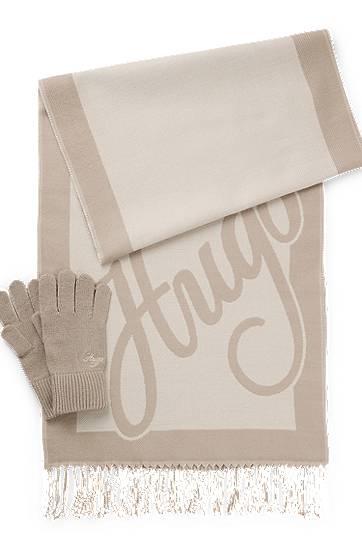 Knitted fringed scarf and gloves set with logo details