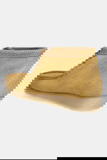 Кецове и обувки Clarks Originals Suede Wallabee Boot Бежово | 26181131, 2