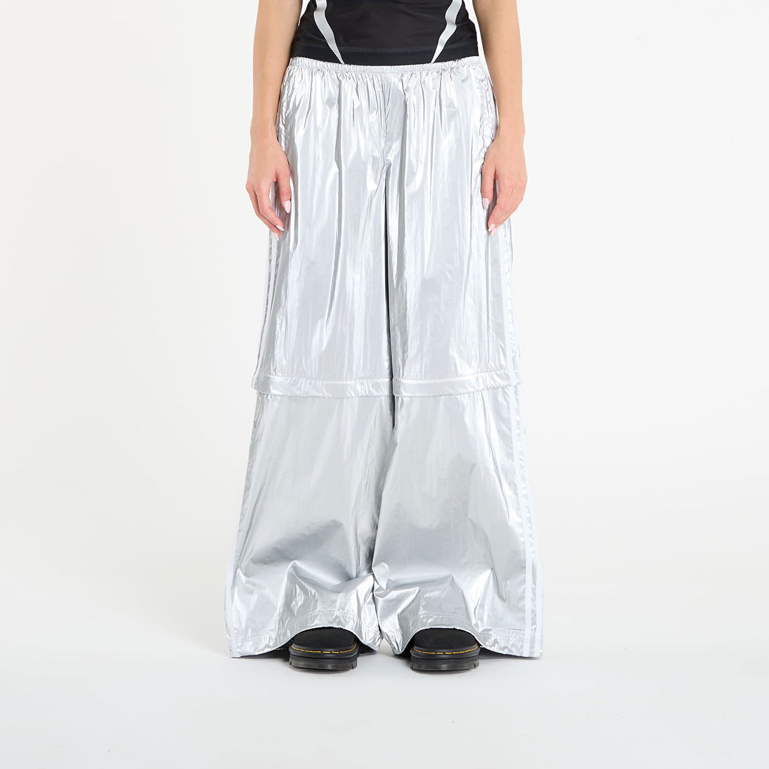 Спортни панталони adidas Originals Adilenium Season 4 Teamgeist Oversized Track Pants Металик | KE9785, 0