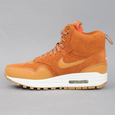 Кецове и обувки Nike WMNS Air Max 1 Mid Sneakerboot Оранжево
 | 685267-200, 1