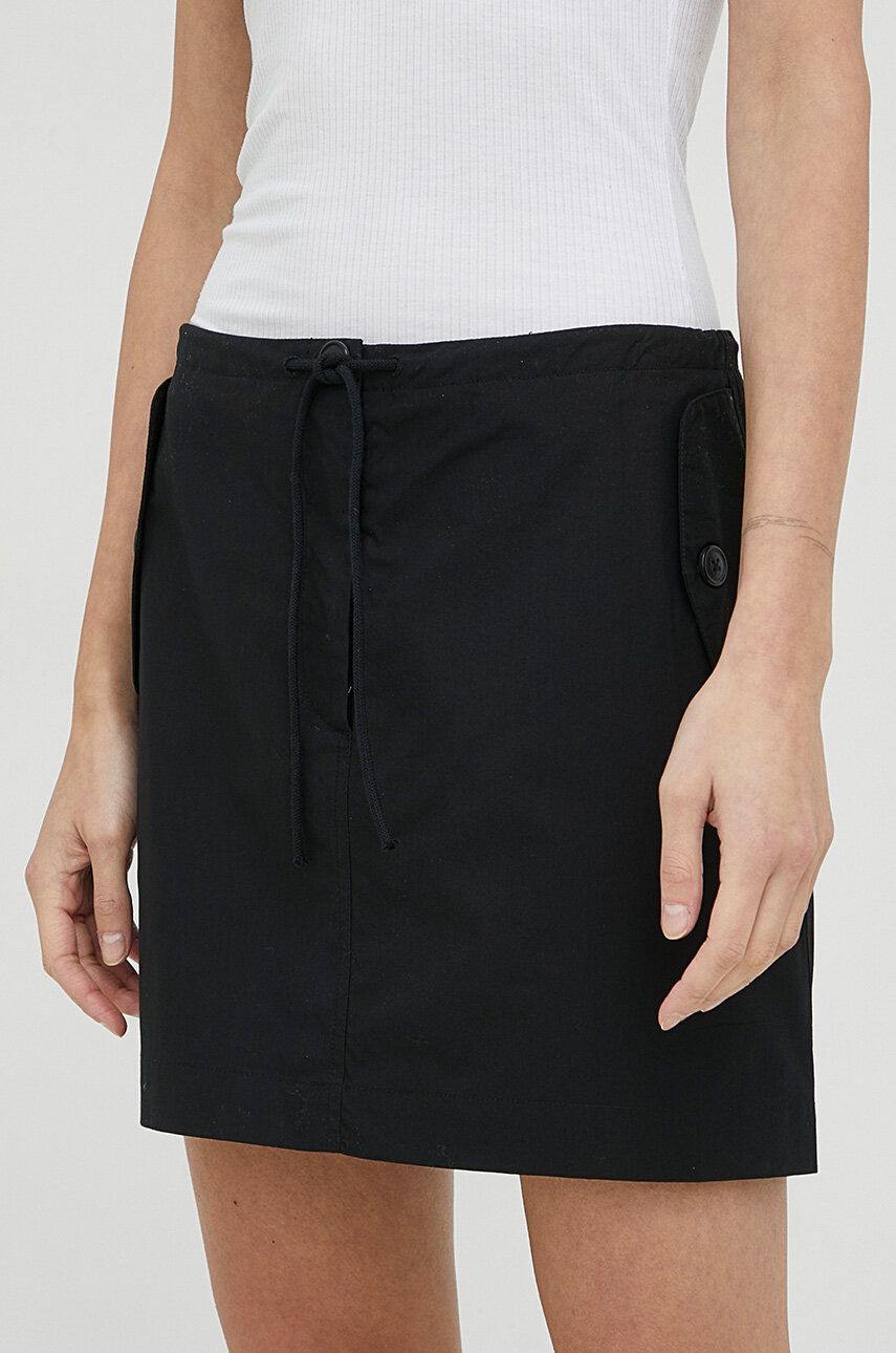 Пола Samsoe Samsoe Chi Zip Skirt Черно | F23100007, 0