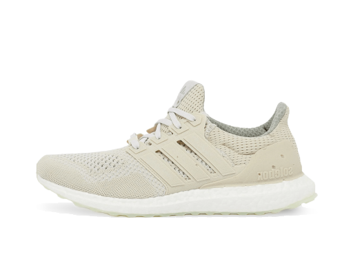 Кецове и обувки adidas Consortium solebox x UltraBOOST1.0 Бежово | IE4822