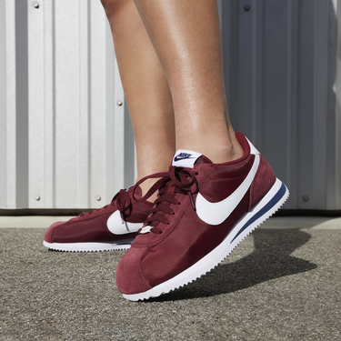 Кецове и обувки Nike WMNS Cortez Бургунди | DZ2795-600, 3