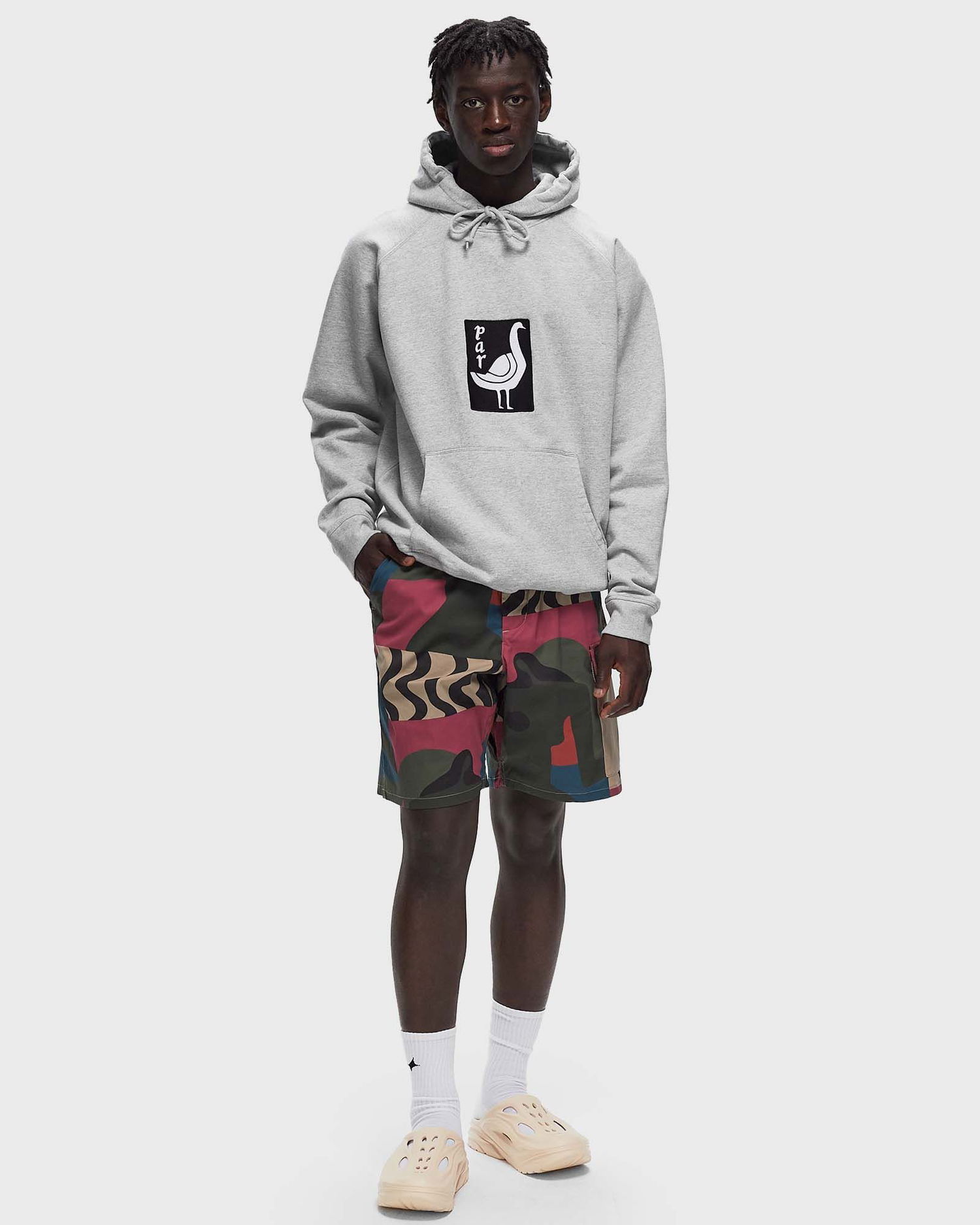 Къси панталони By Parra Distorted Camo Print Shorts Зелено | 51441, 1