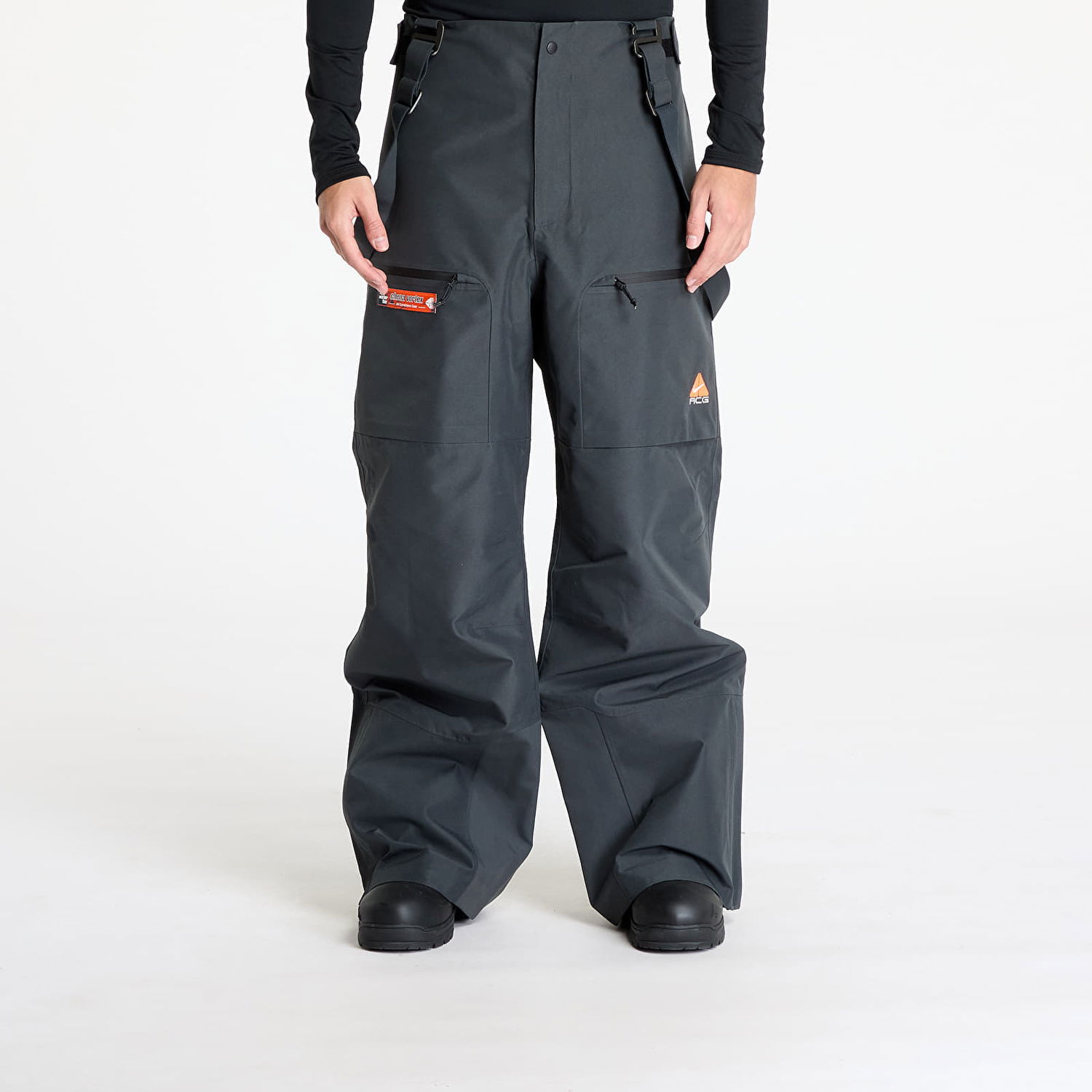 Карго панталони Nike ACG Chena Vortex Storm-FIT ADV Bib Pants Сиво | FV8889-060, 0
