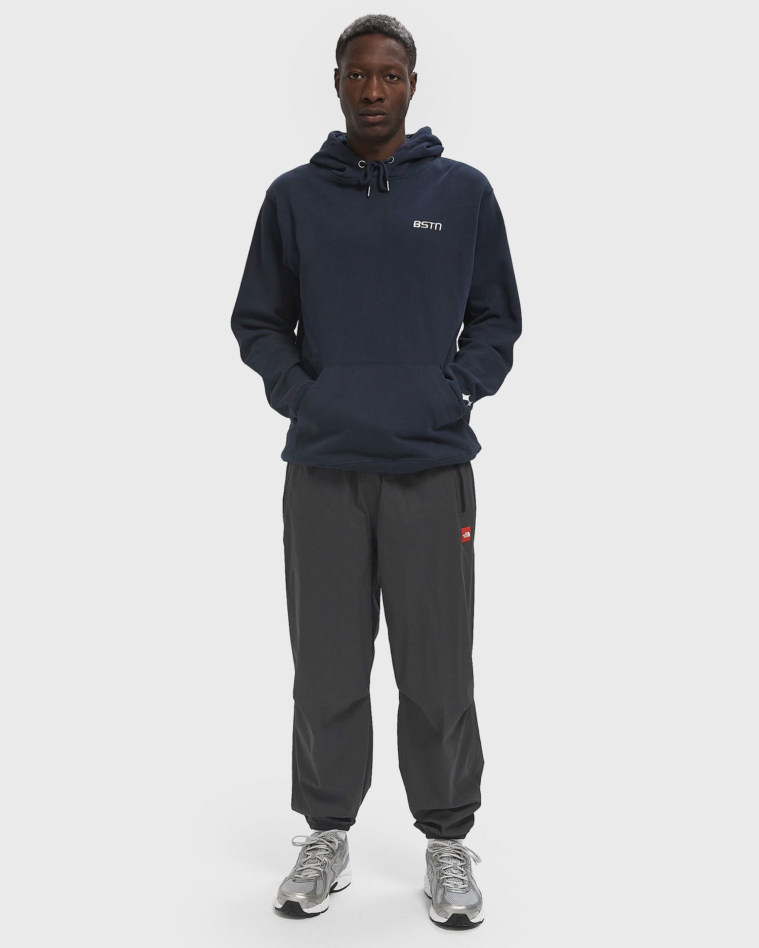 Панталони The North Face Red Box Packable Wind Pants Сиво | NF0A8EFV0SA1, 1