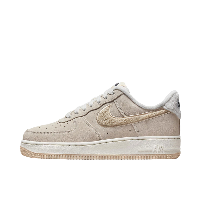 Кецове и обувки Nike Air Force 1 '07 SE W Бежово | DQ7583-001