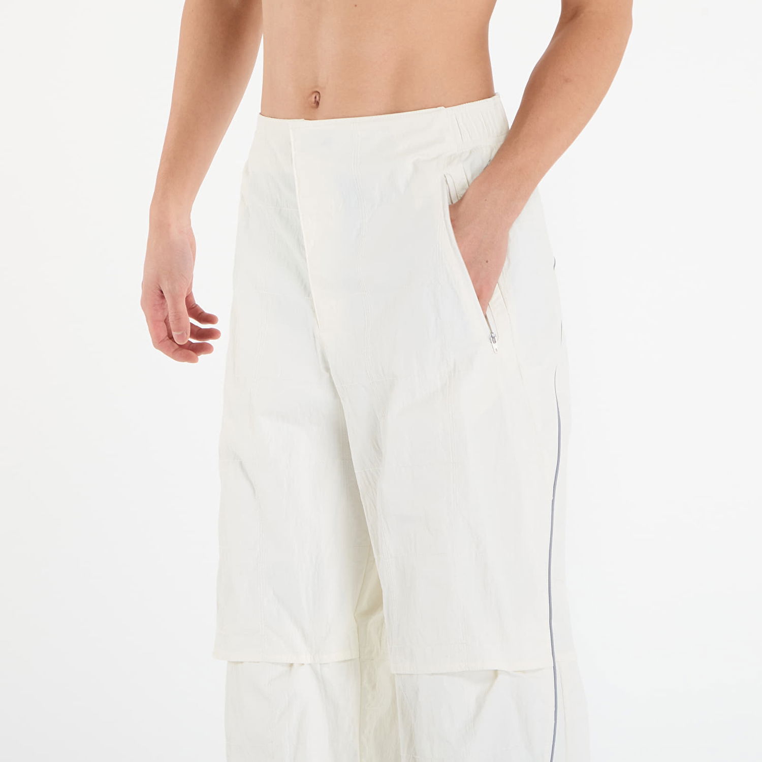 Панталони adidas Originals Airdrome Shield Reflective Relaxed Fit Trousers Бяло | KB7390, 1
