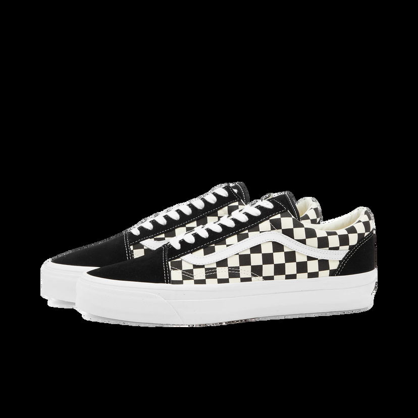 Кецове и обувки Vans Men's Old Skool 36 Sneakers in Lx Checkerboard Black/Off White, Size UK 10 | END. Clothing Черно | VN000CQD2BO