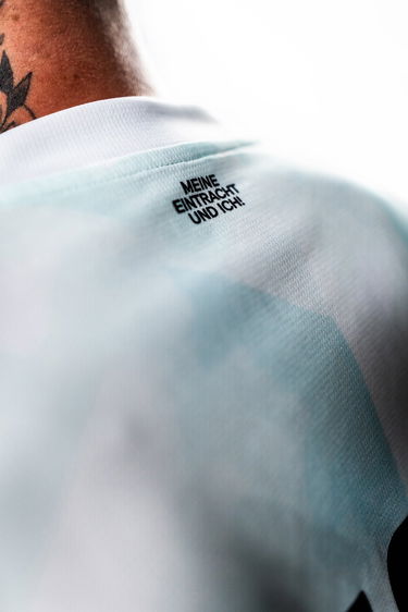 Фланелка Mizuno Eintracht Spontent Geometric Pattern Short-Sleeve Jersey 2025/2026 Многоцветен | 400017-white, 2