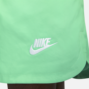 Къси панталони Nike Sportswear Sport Essentials Shorts Зелено | DM6829-363, 1