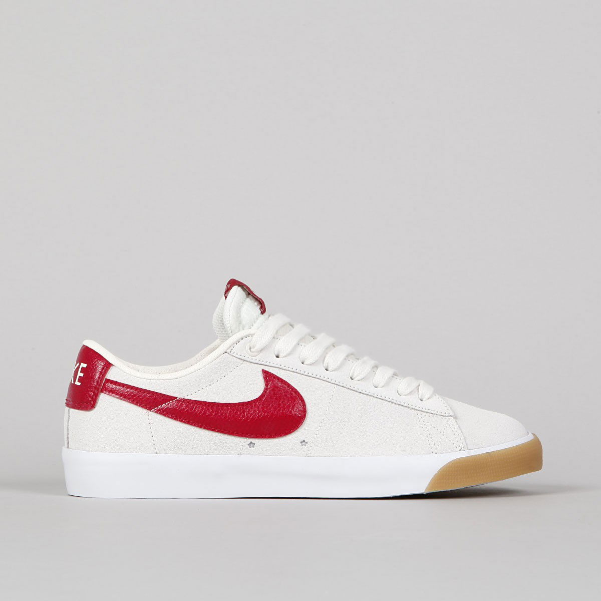 Кецове и обувки Nike SB Blazer Low GT Бежово | 704939-105, 0