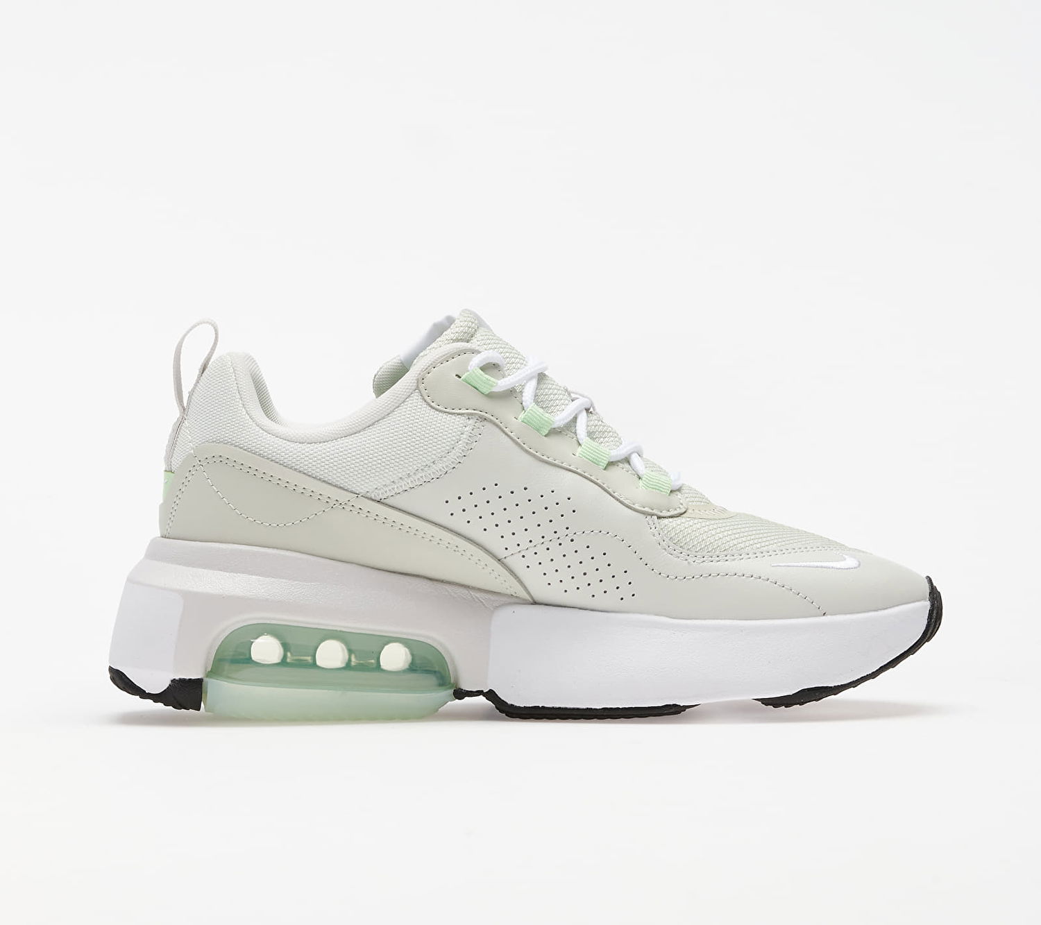 Кецове и обувки Nike W Air Max Verona Зелено | CI9842-003, 1