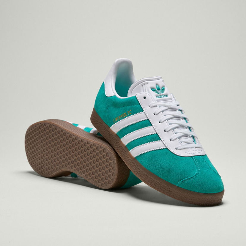 Кецове и обувки adidas Originals Liverpool FC Gazelle Тюркоазено | JR4159