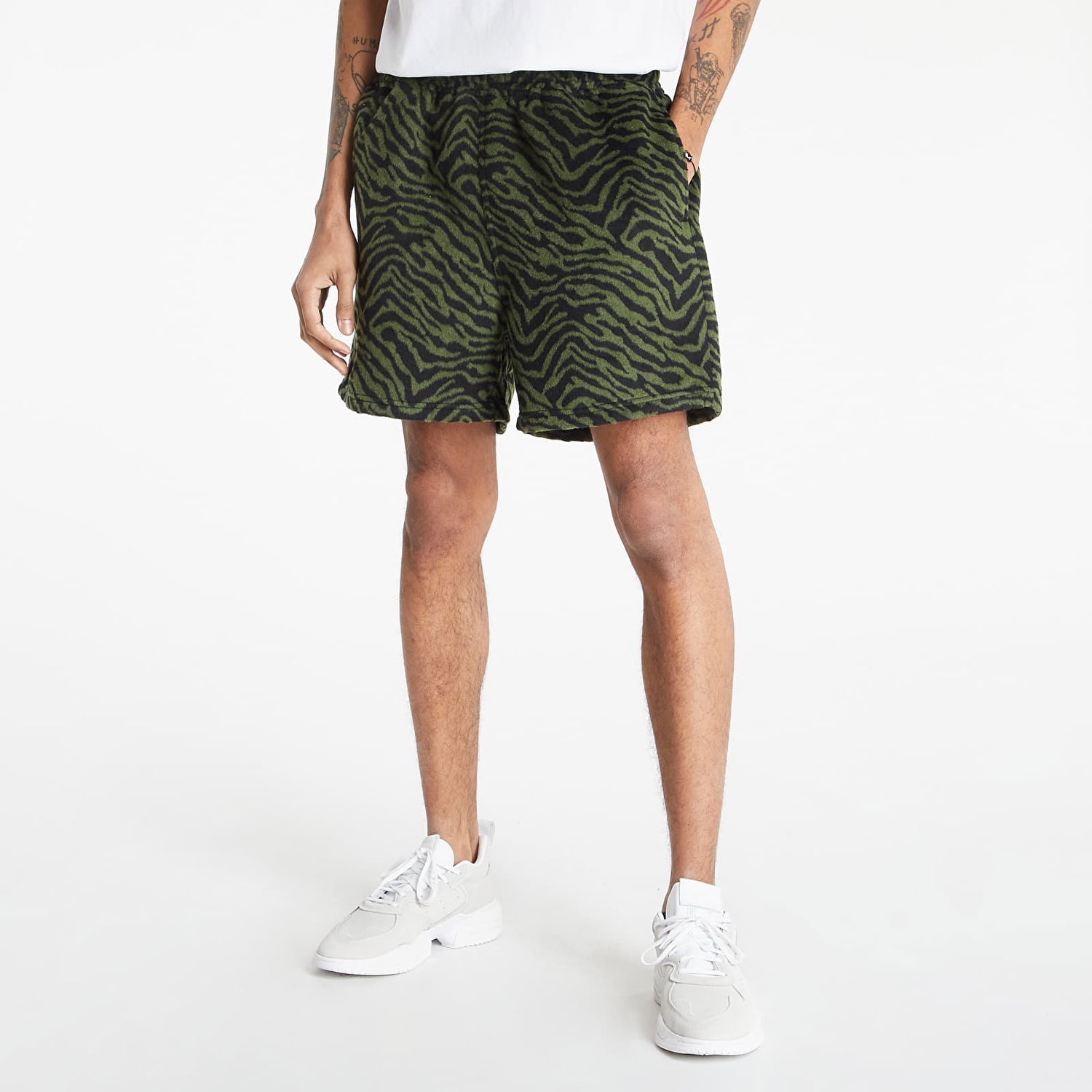 Къси панталони Pleasures Breaker Fuzzy Stripe Shorts Зелено | P22SP002 green, 0