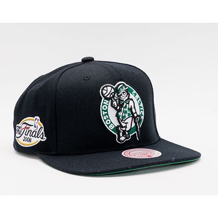 Шапка с козирка Mitchell & Ness Top Spot Snapback HWC Boston Celtics Black Черно | HHSS2976-BCEYYPPPBLCK