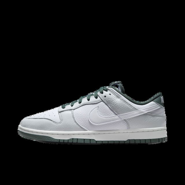 Dunk Low Retro SE Photon Dust Vintage Green