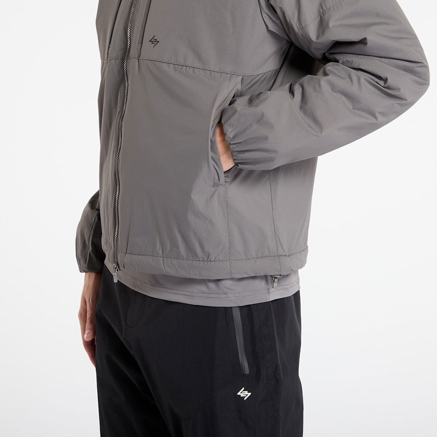 Яке Represent Clo 247 Paneled Insulated Jacket Сиво | 247M100058-44, 1