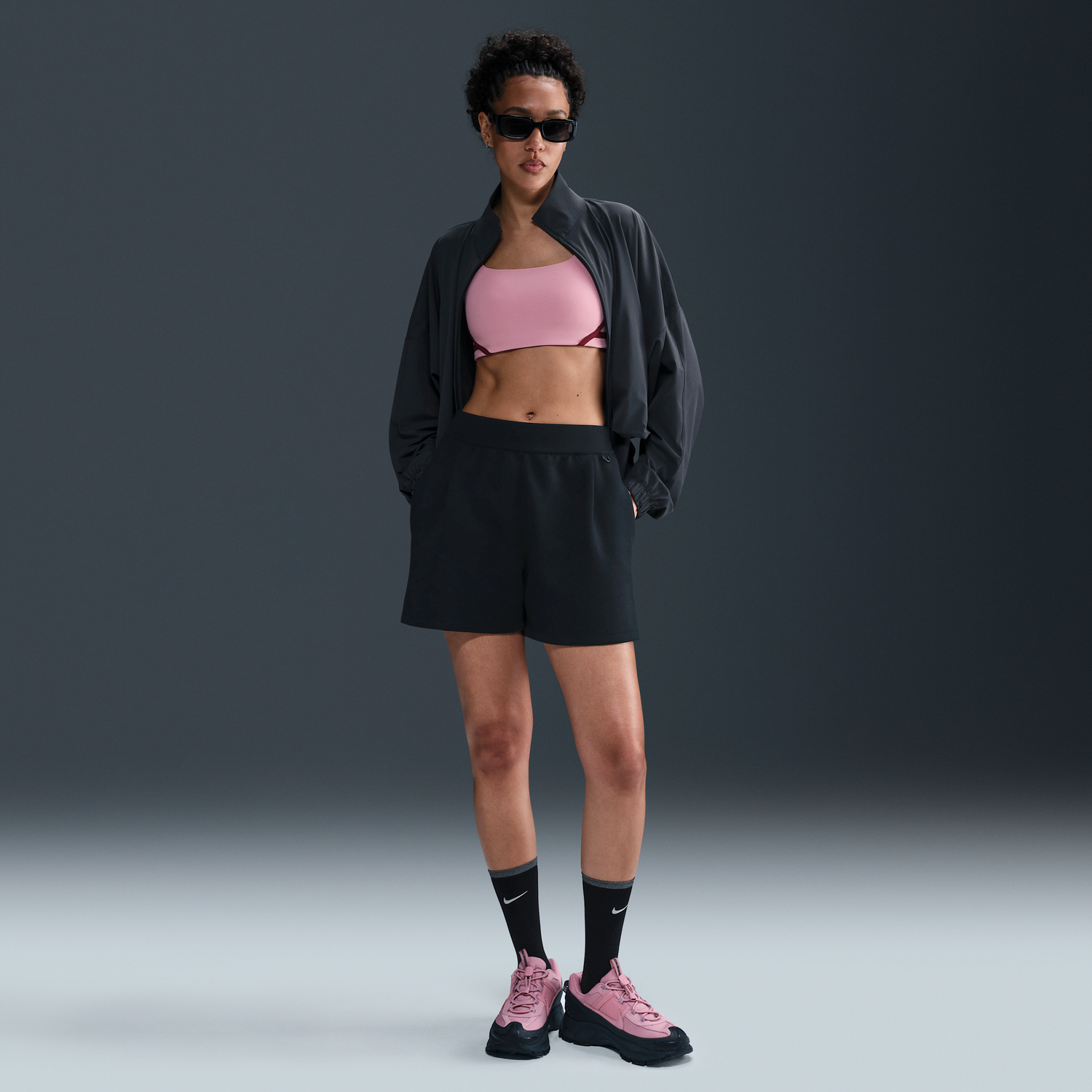 Ветровка Nike 24.7 Impossibly Soft Dri-FIT Mid-Rise Loose Shorts Сиво | HQ8179-010, 0