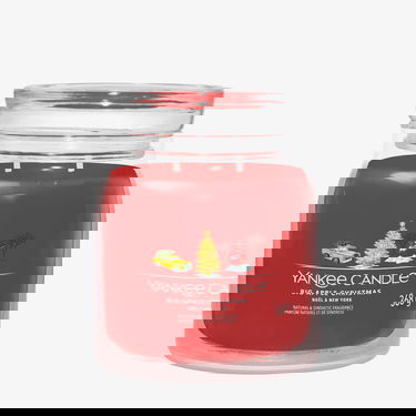 Свещи Yankee Candle Scented Candle Big Apple Christmas Medium Jar 2 Wicks Червено | 42188, 0
