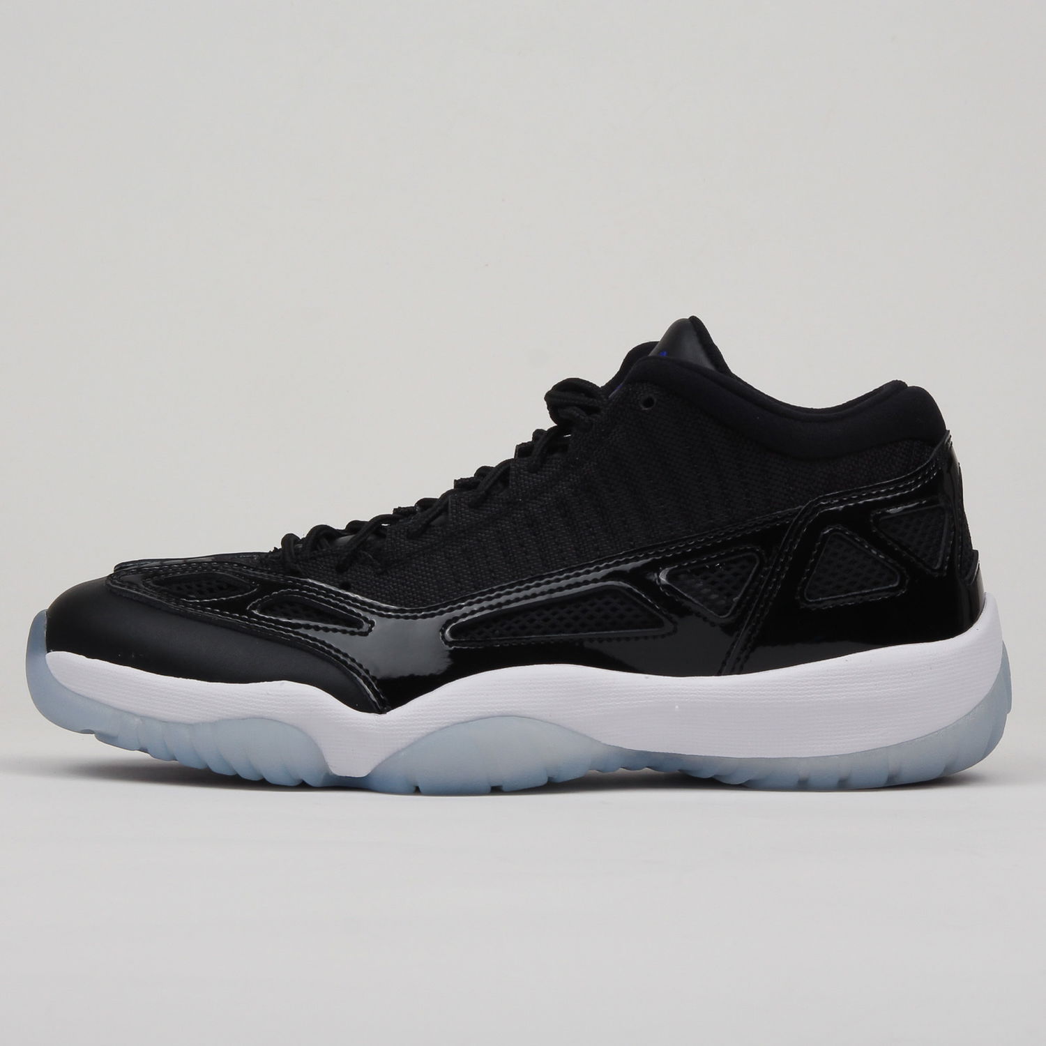 Кецове и обувки Jordan Jordan 11 Retro Low IE Черно | 919712-041, 0