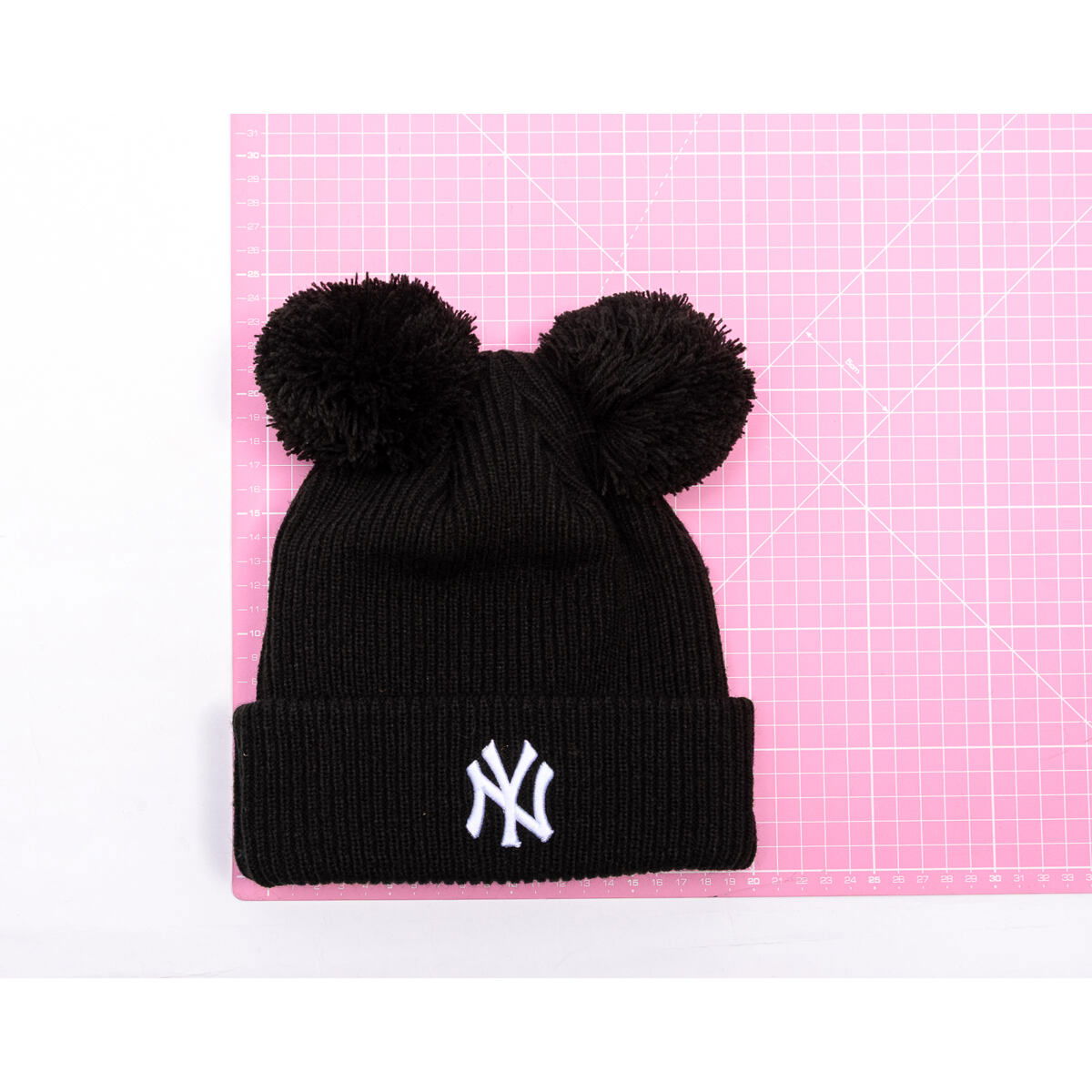 Шапка New Era MLB Double Pom Beanie NY Yankees One Size (56-59 cm) Черно | 60691354, 1