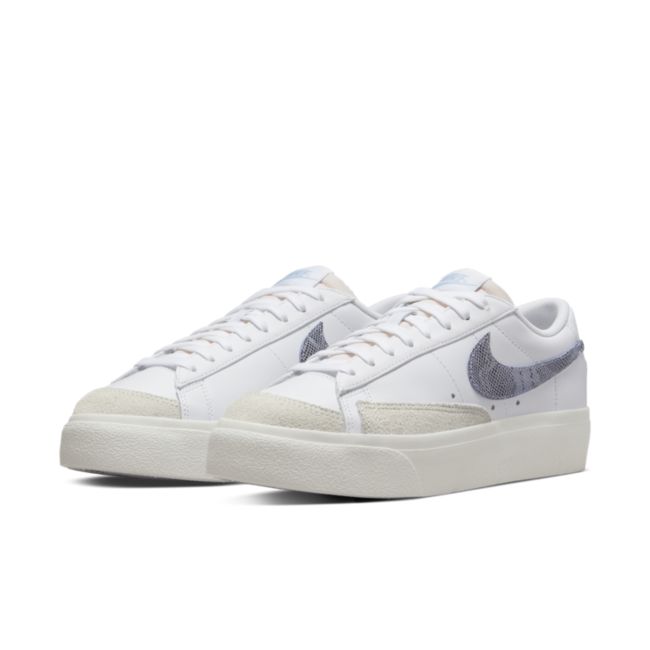 Кецове и обувки Nike Blazer Low Platform W Бяло | DV6978-100, 1