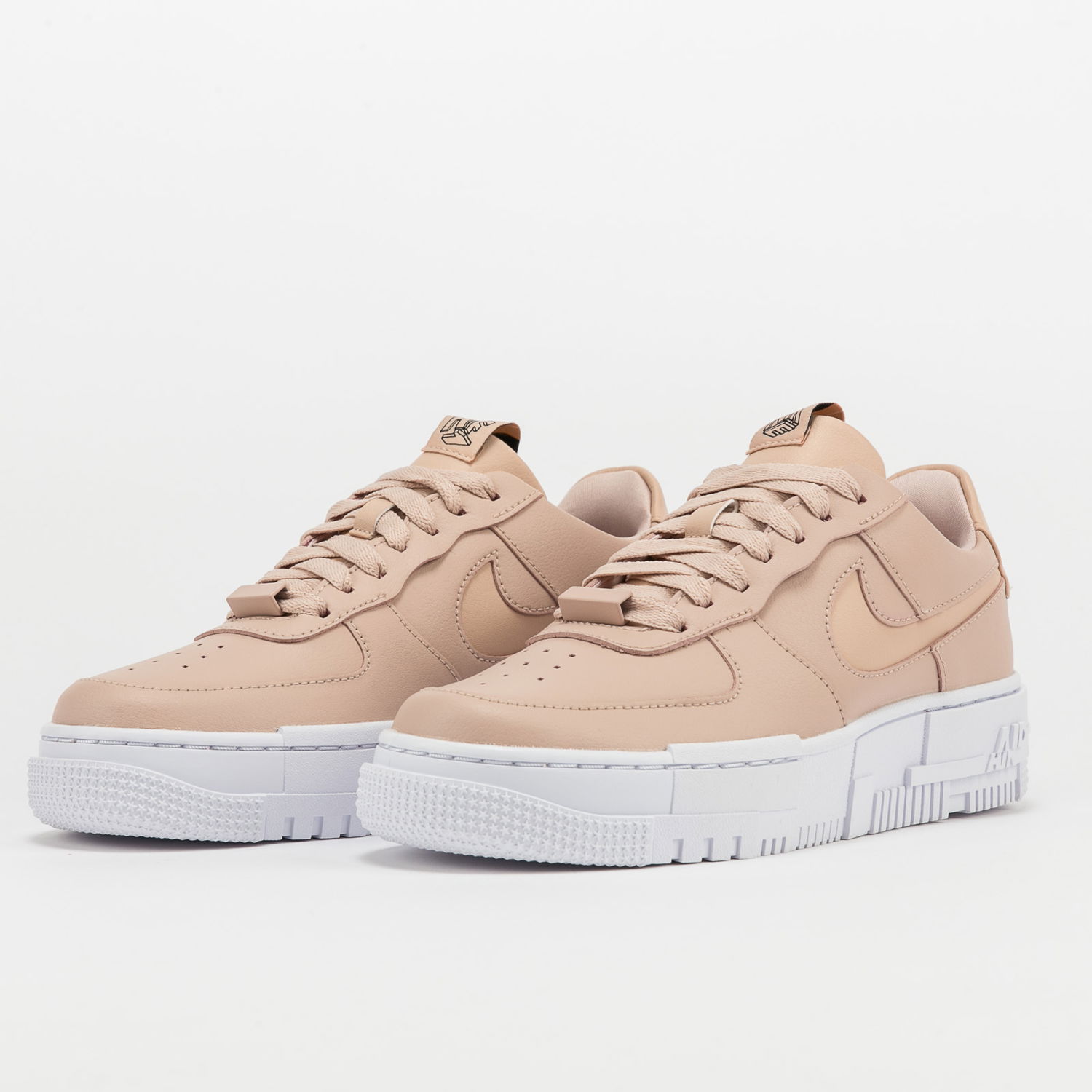 Кецове и обувки Nike Air Force 1 "Pixel Particle Beige" Розово | CK6649-200, 1