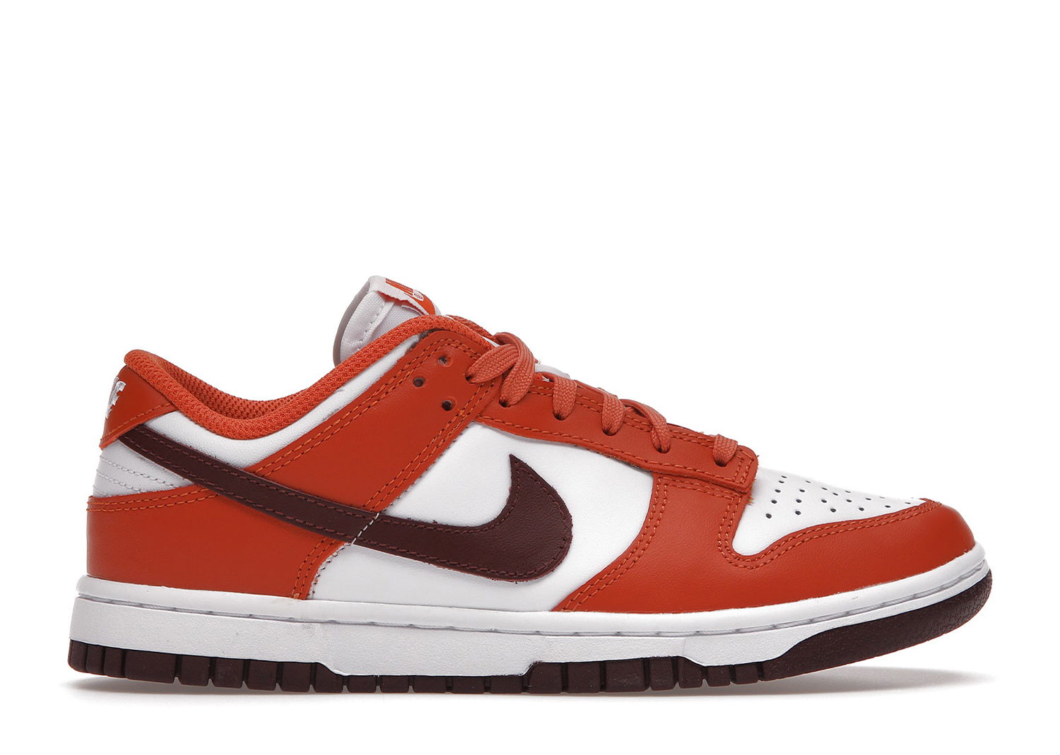 Кецове и обувки Nike Dunk Low Bronze Eclipse W Червено | DQ4697-800, 0