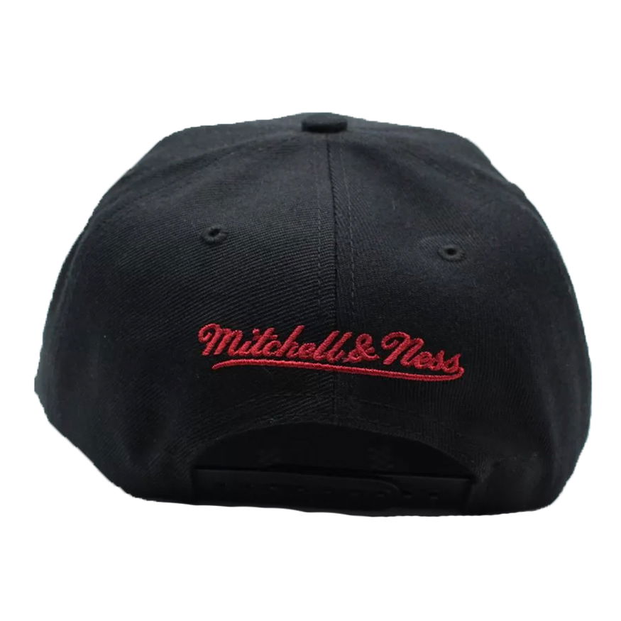 Шапка с козирка Mitchell & Ness NBA Team 2 Tone 2.0 Snapback Miami Heat Черно | HHSS3264-MHEYYPPPBKRD, 1
