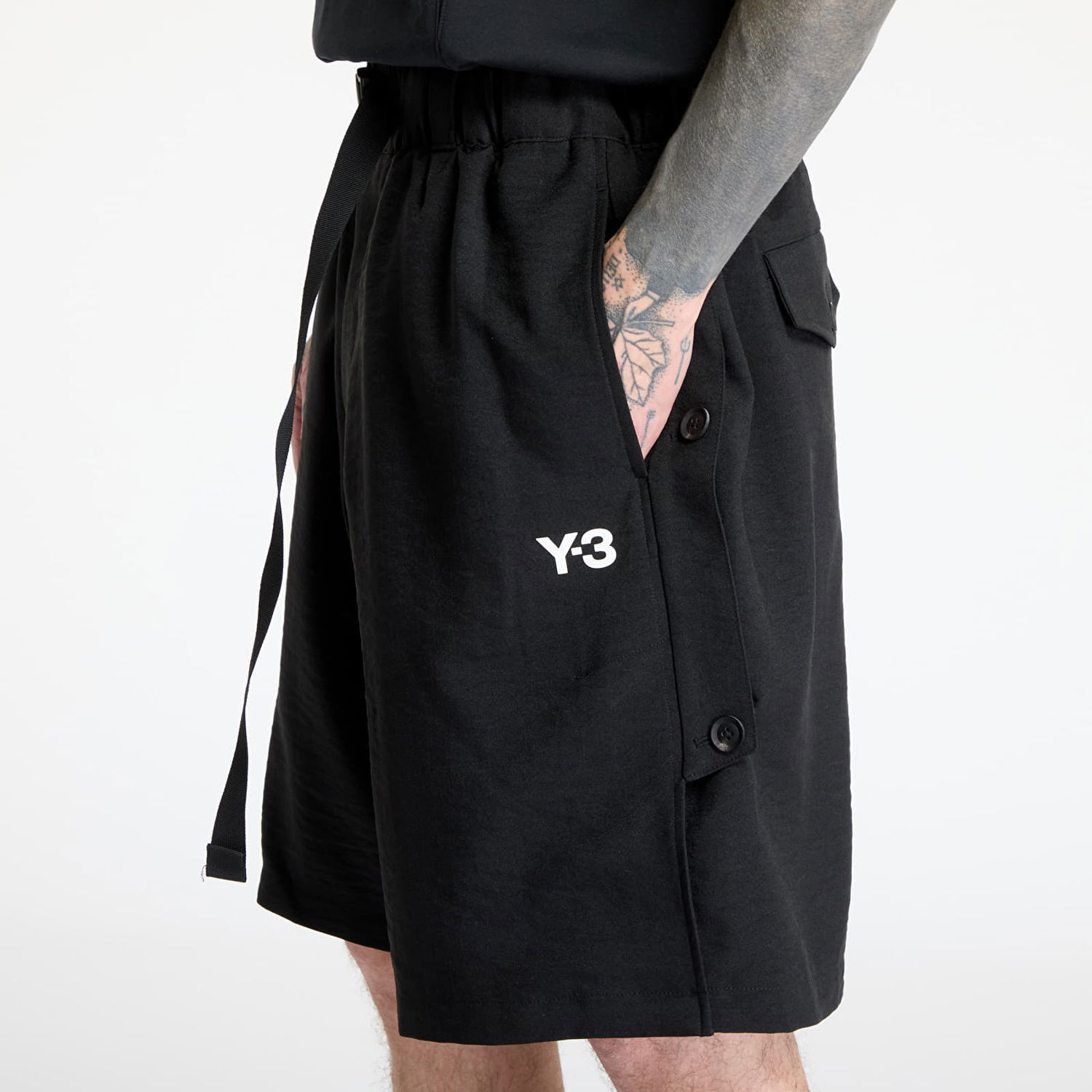 Къси панталони Y-3 Sport Uniform 3-Stripes Shorts Черно | JN7038, 1