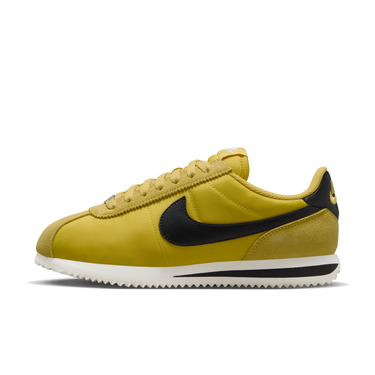 Кецове и обувки Nike Cortez "Vivid Sulfur" W Жълто | DZ2795-700, 0