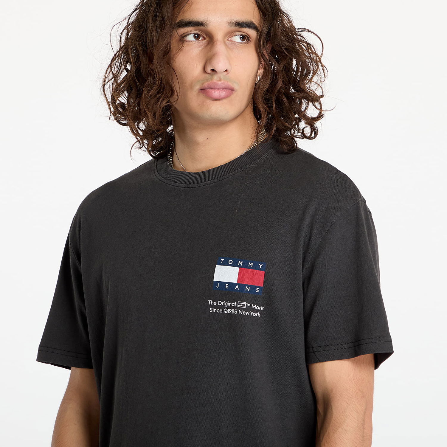 Тениска Tommy Hilfiger T-shirt Tommy Jeans Regular Fun Novelty 2 Tee Black XL Черно | DM0DM18548 BDS, 1