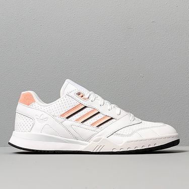Кецове и обувки adidas Originals A.R. Trainer Бяло | EE5398, 5