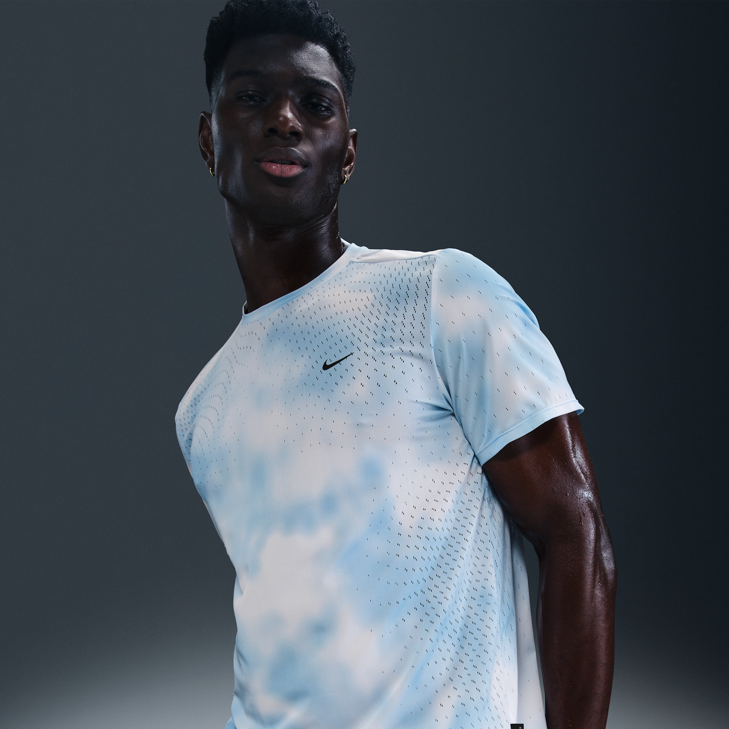 Тениска Nike Running Division Breathe Dri-FIT ADV Short-Sleeve T-Shirt Синьо | HJ4148-422, 1