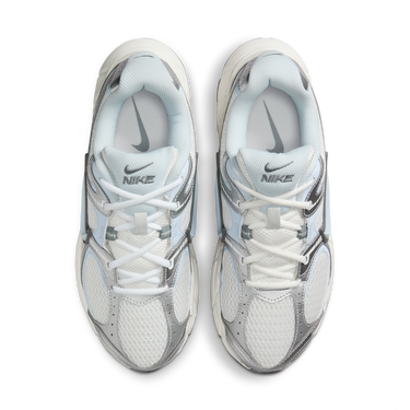 Кецове и обувки Nike V5 RNR W Бяло | HQ7901-103, 2