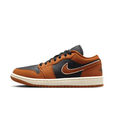 Кецове и обувки Jordan Air Jordan 1 Low SE "Sport Spice" W Оранжево
 | DV1299-800, 0