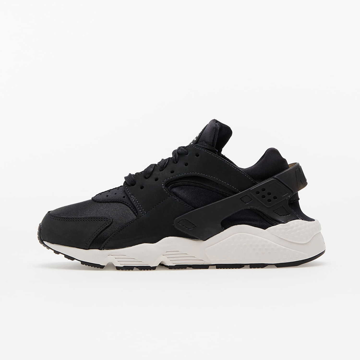Кецове и обувки Nike Air Huarache LE Черно | DQ8572-001, 0