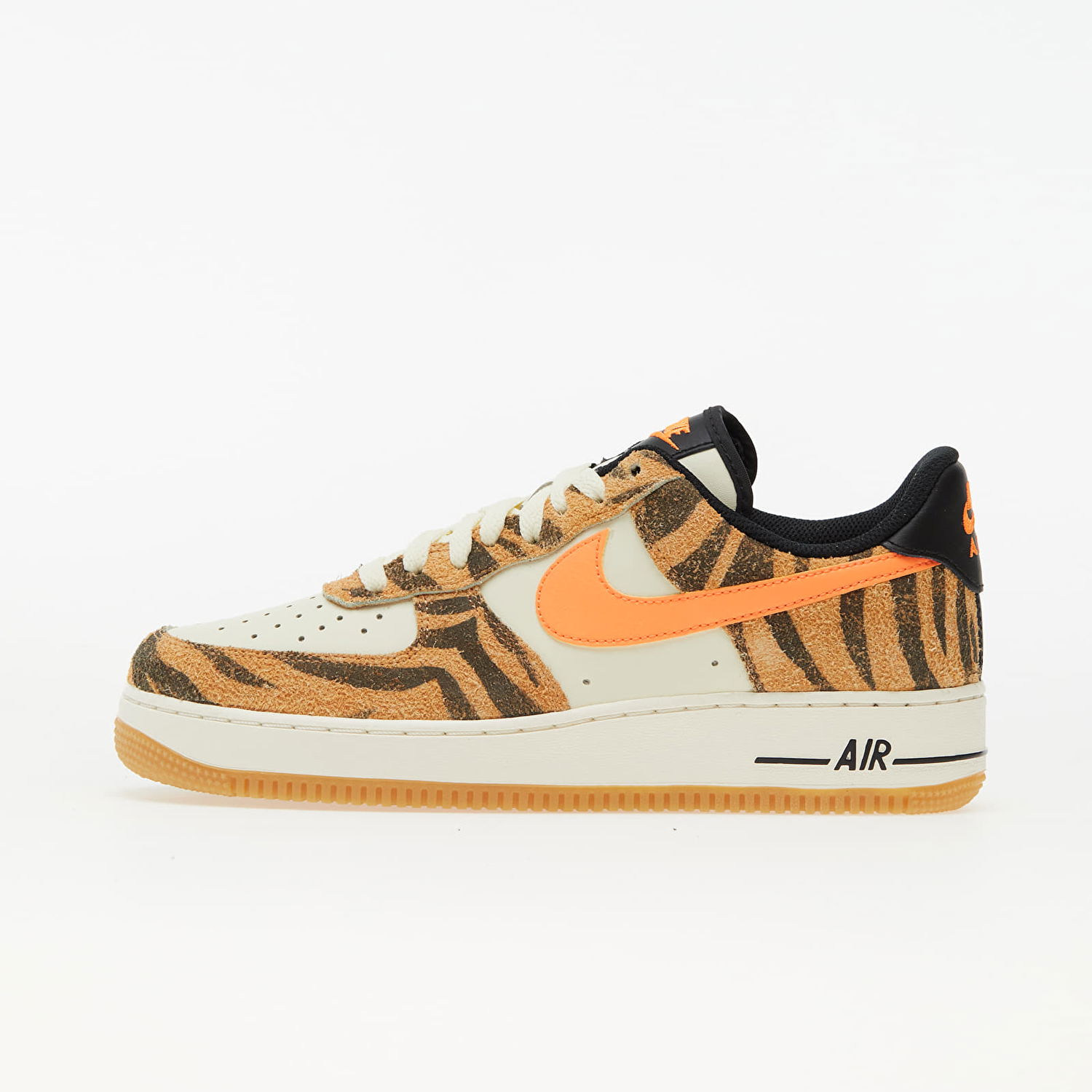 Кецове и обувки Nike Air Force 1 '07 Premium Оранжево
 | DJ6192-100, 0