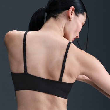 Сутиен Nike Form Light-Support Triangle Unpadded Sports Bra Черно | HQ7003-011, 3
