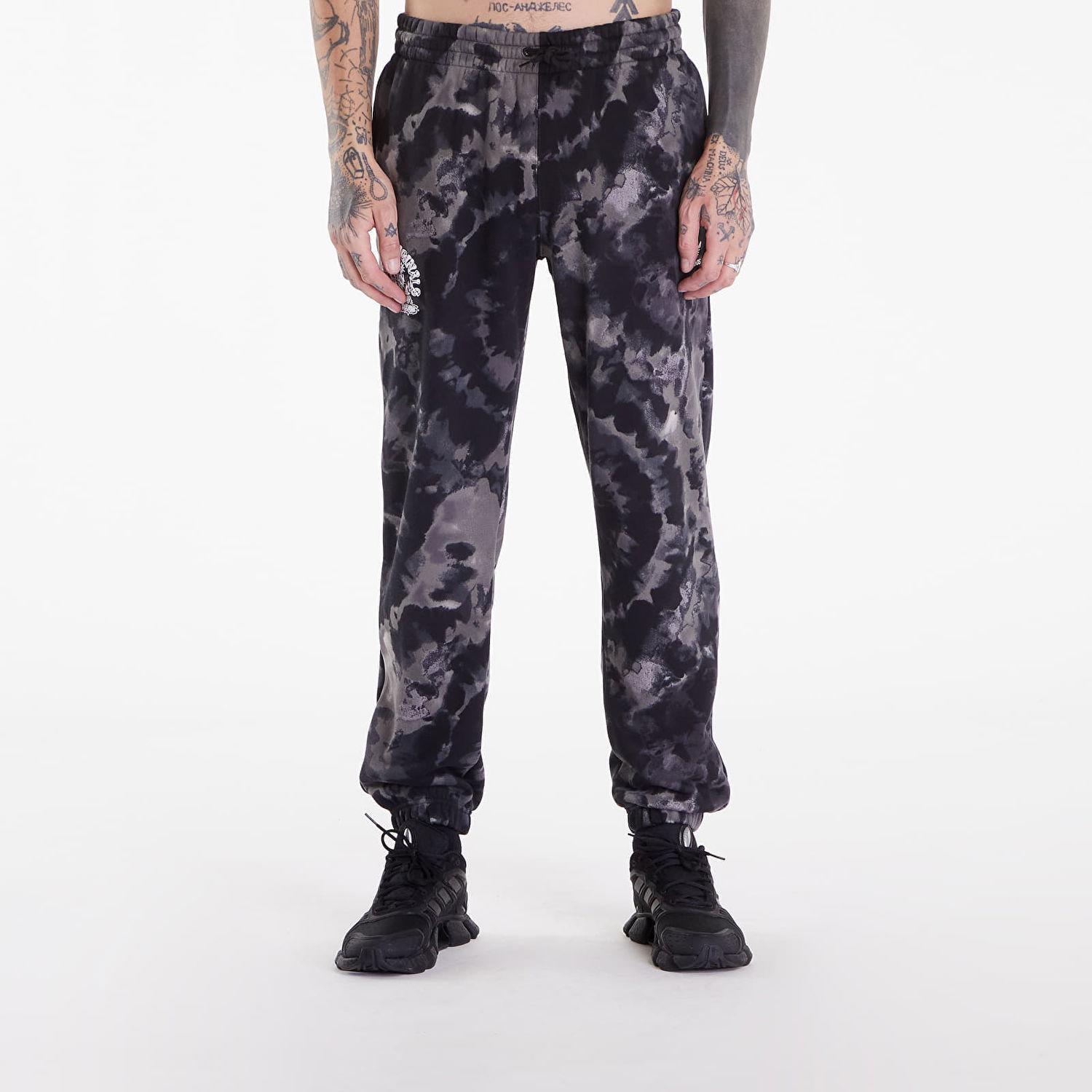 Спортни панталони adidas Originals T&D Pants Aop Black Черно | IZ2505, 0