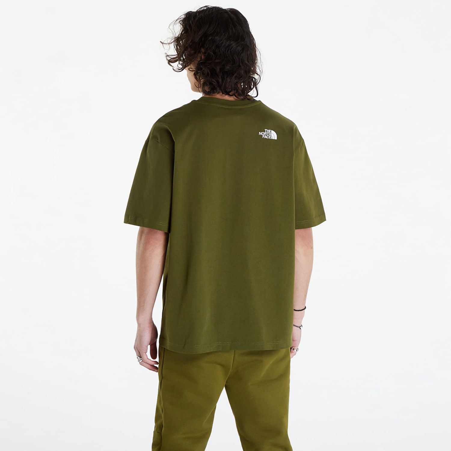 Тениска The North Face NSE Patch T-Shirt in Forest Olive Зелено | NF0A87DAPIB1, 1