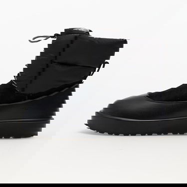 Кецове и обувки UGG W Classic Maxi Toggle Черно | 1130670-BLK, 2
