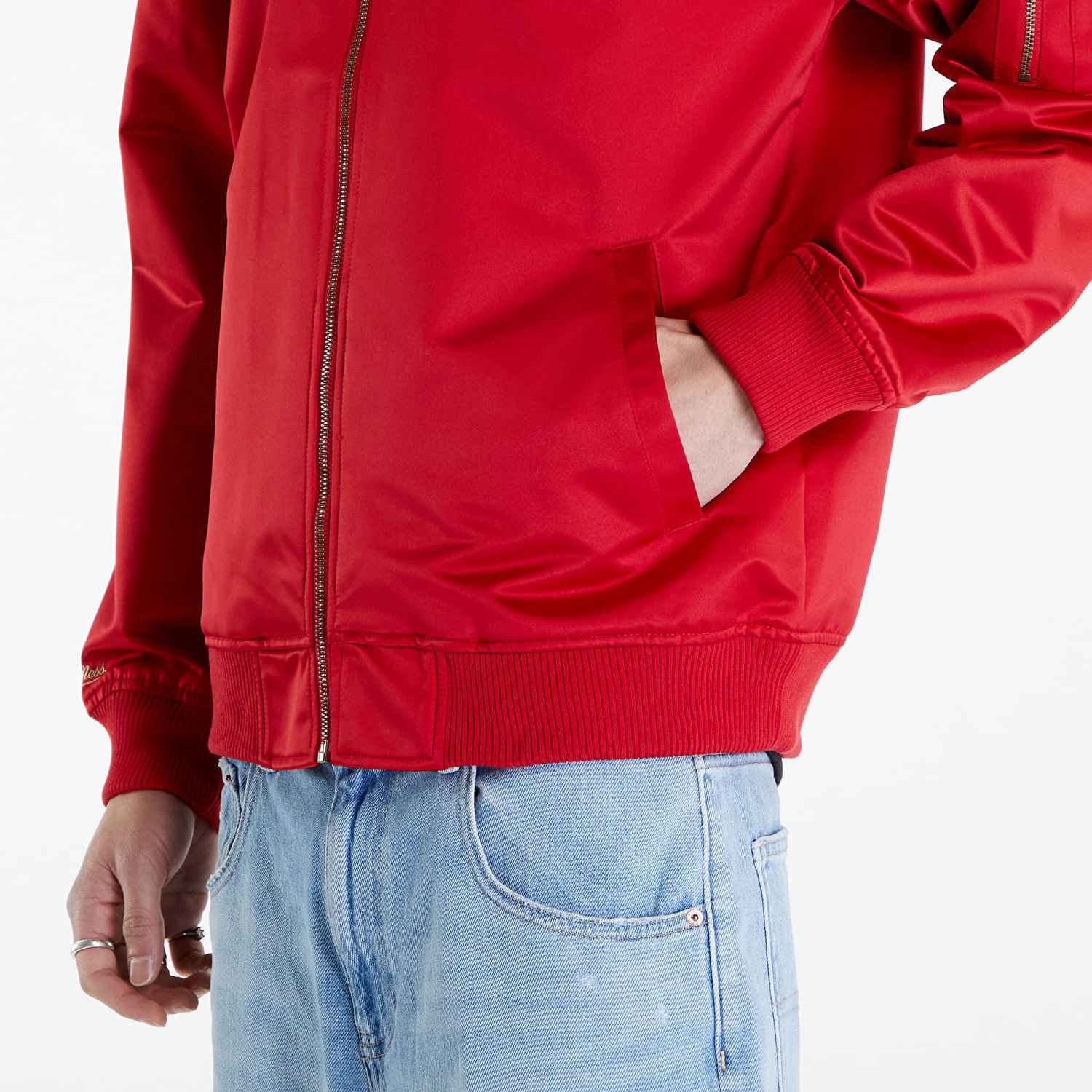 Яке бомбър Mitchell & Ness NBA Lightweight Satin Bomber Vintage Logo Bulls Red Червено | SJKT6599-CBUYYPPPSCAR, 1