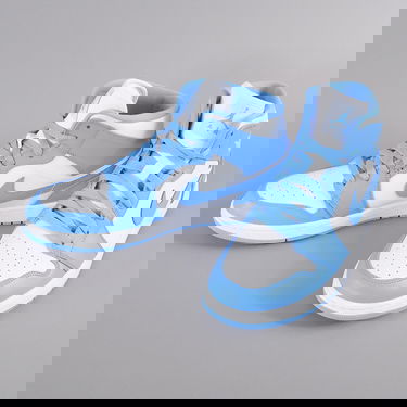 Кецове и обувки Jordan Air Jordan 1 Mid "UNC" Синьо | 554724-106, 2
