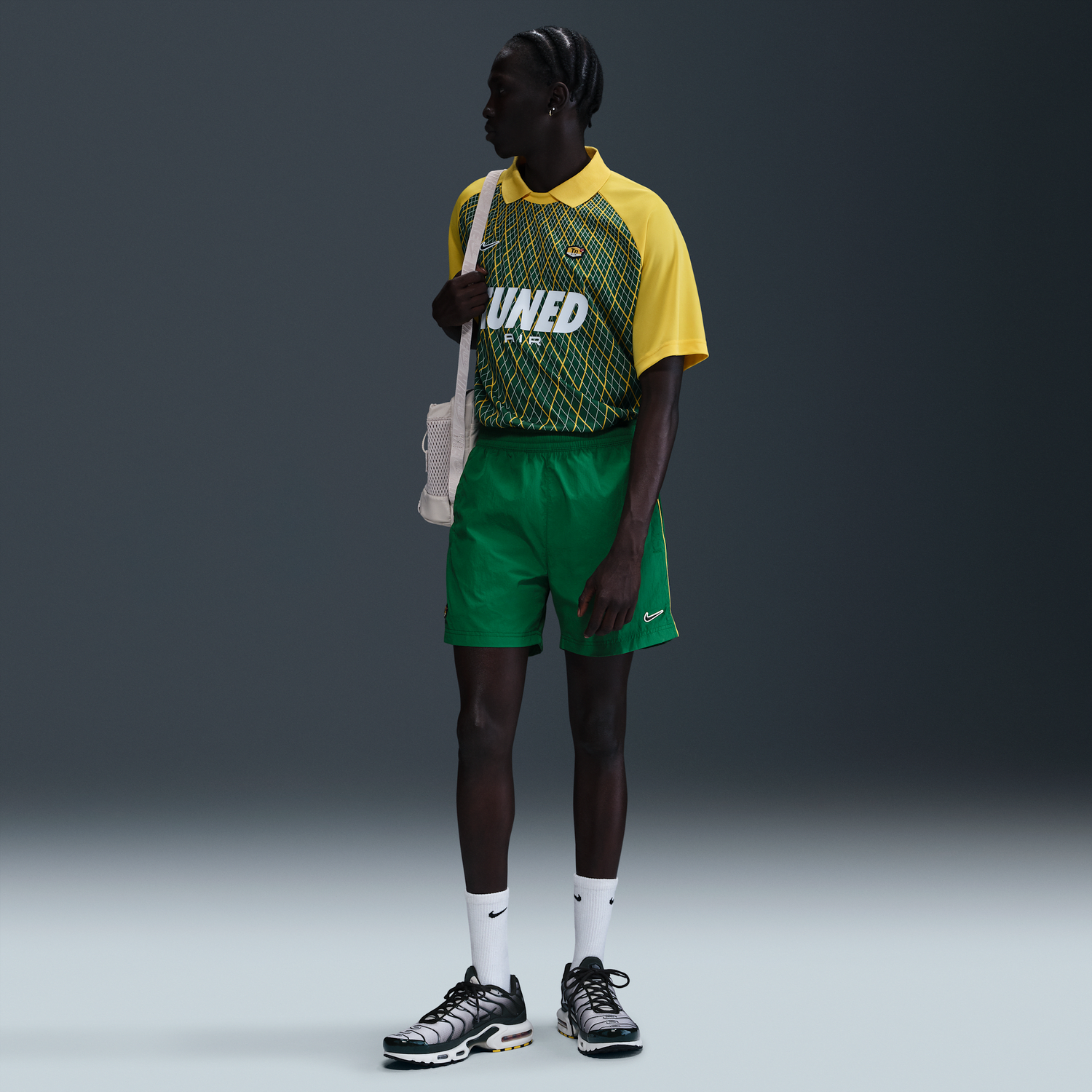 Фланелка Nike Sportswear Woven Shorts Жълто | IB8679-302, 0