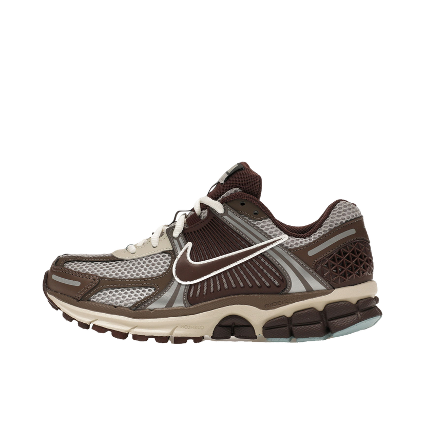 Бягане Nike Zoom Vomero 5 Earth Fossil (Women's) Кафяво | FD9920-022